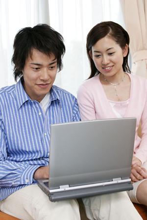 カラコン通販で人気のサイトについて